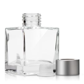 Chine Bouteilles en verre faites sur commande de diffuseur/bouteille parfum en cristal claire de place fournisseur